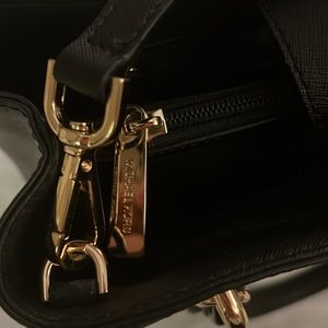 Michael Kors Tote Crossbody